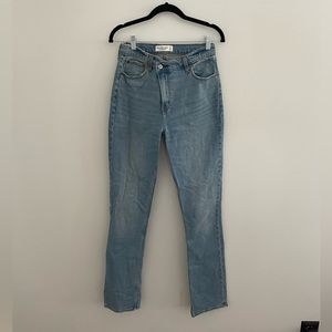 Abercrombie & Fitch 90’s Slim Straight Ultra High Rise Jeans